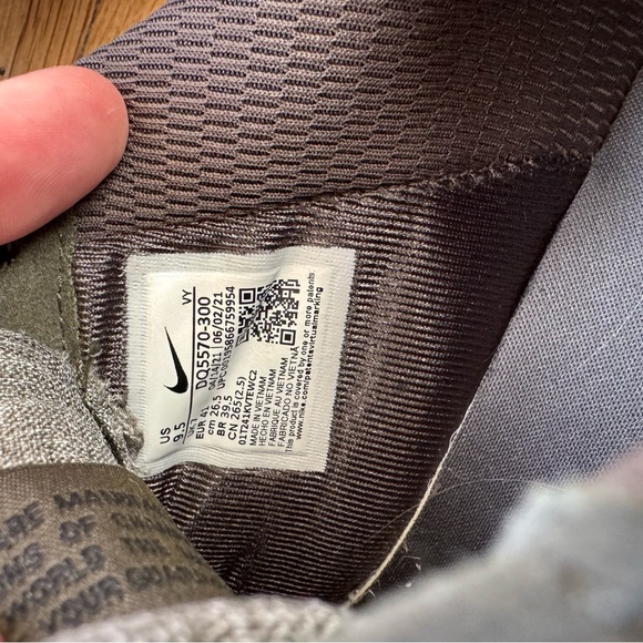 Nike Wmns Air Force 1 Pixel 'Cargo Khaki - Picture 10 of 10